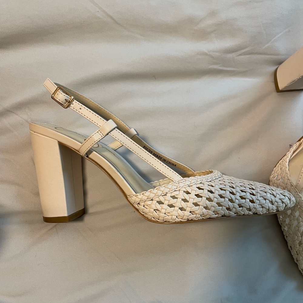 Jessica Simpson Cream Slingback Heels